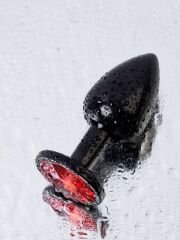 Censan Metal Anal Plug, Metal, siyah, kırmızı kristalli, 7,2 cm, Ø2,8 cm, 50 g